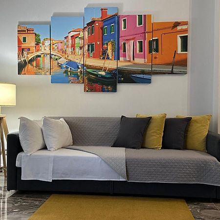 Holidays Apartment Toti To Fulfill Your Wishes Местре Екстер'єр фото