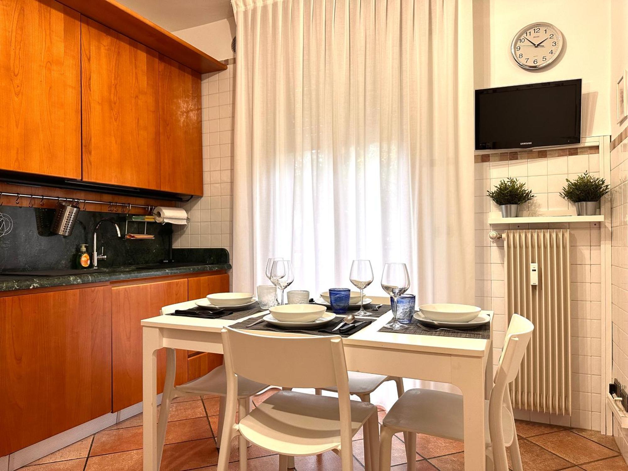 Holidays Apartment Toti To Fulfill Your Wishes Местре Екстер'єр фото